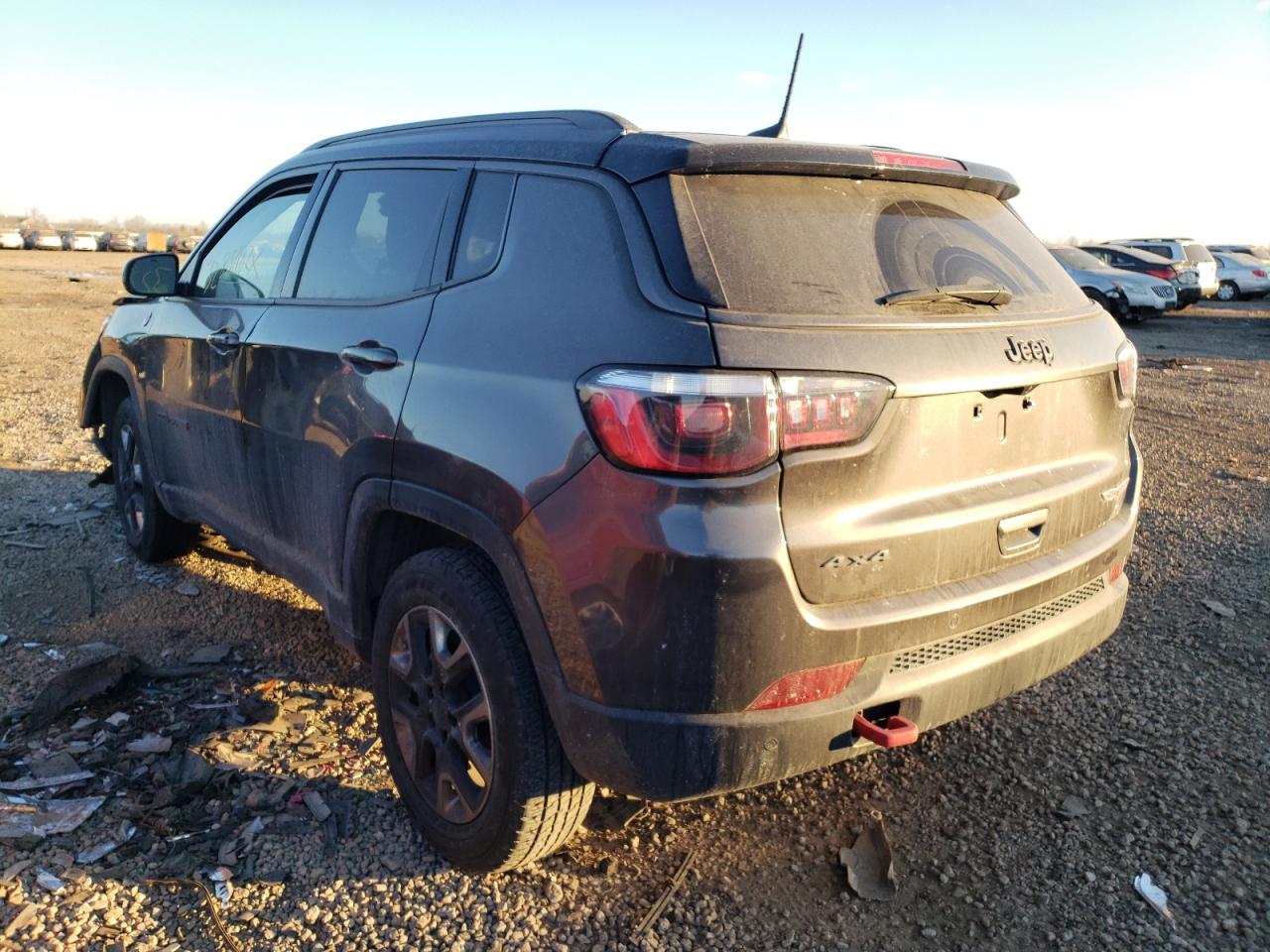 Photo 3 from auction – 2018 JEEP COMPASS TR with VIN 3C4NJDDB3JT129232