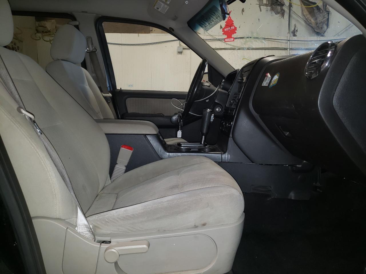 صورة رقم 5 من المزاد - 2008 FORD EXPLORER X مع VIN 1FMEU73E18UA89023