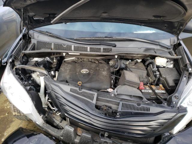 Photo 7 from auction – 2017 TOYOTA SIENNA with VIN 5TDZZ3DC5HS853005