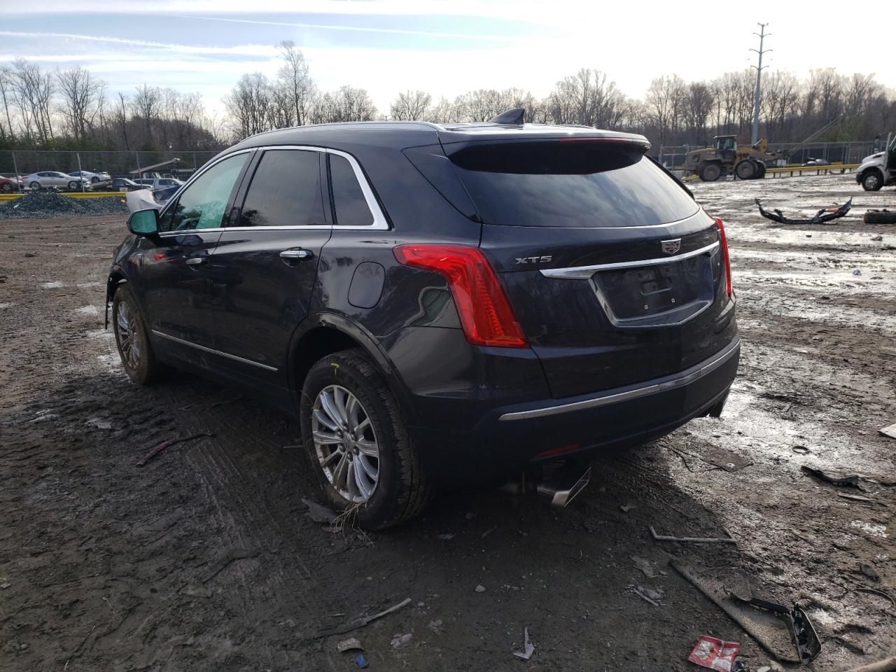 Photo 3 from auction – 2017 CADILLAC XT5 with VIN 1GYKNARS3HZ122888