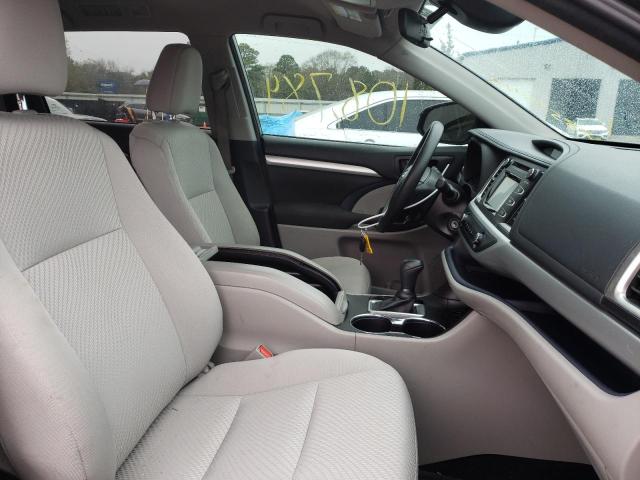 Photo 5 from auction – 2018 TOYOTA HIGHLANDER with VIN 5TDZARFH7JS035719
