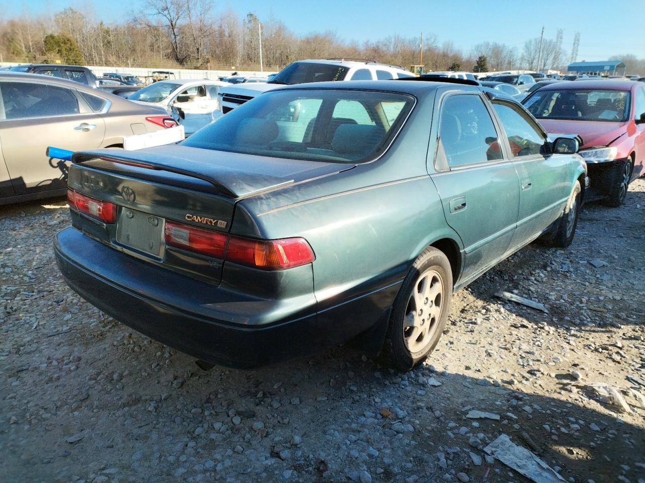 Photo 4 from auction – 1997 TOYOTA CAMRY with VIN 4T1BF22K5VU917710