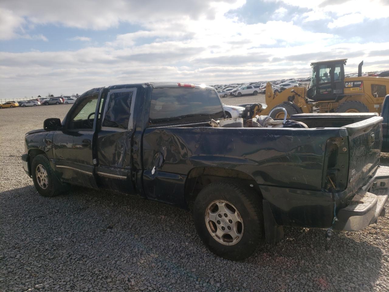 Photo 9 from auction – 2004 CHEVROLET SILVERADO with VIN 2GCEC19V941102697