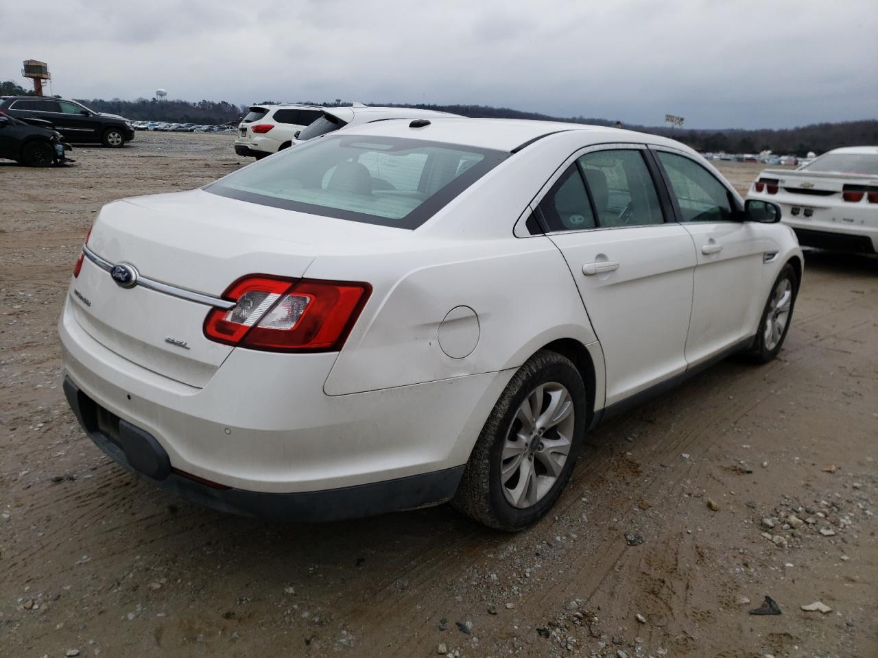 Photo 4 from auction – 2012 FORD TAURUS SEL with VIN 1FAHP2EW9CG116029