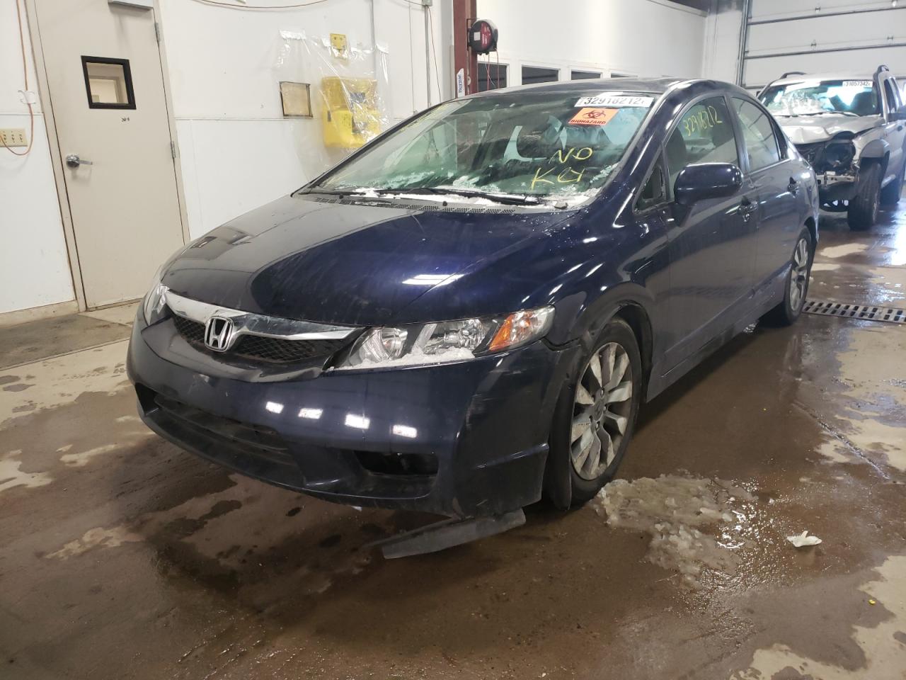 Photo 2 from auction – 2010 HONDA CIVIC EX with VIN 19XFA1F88AE035999
