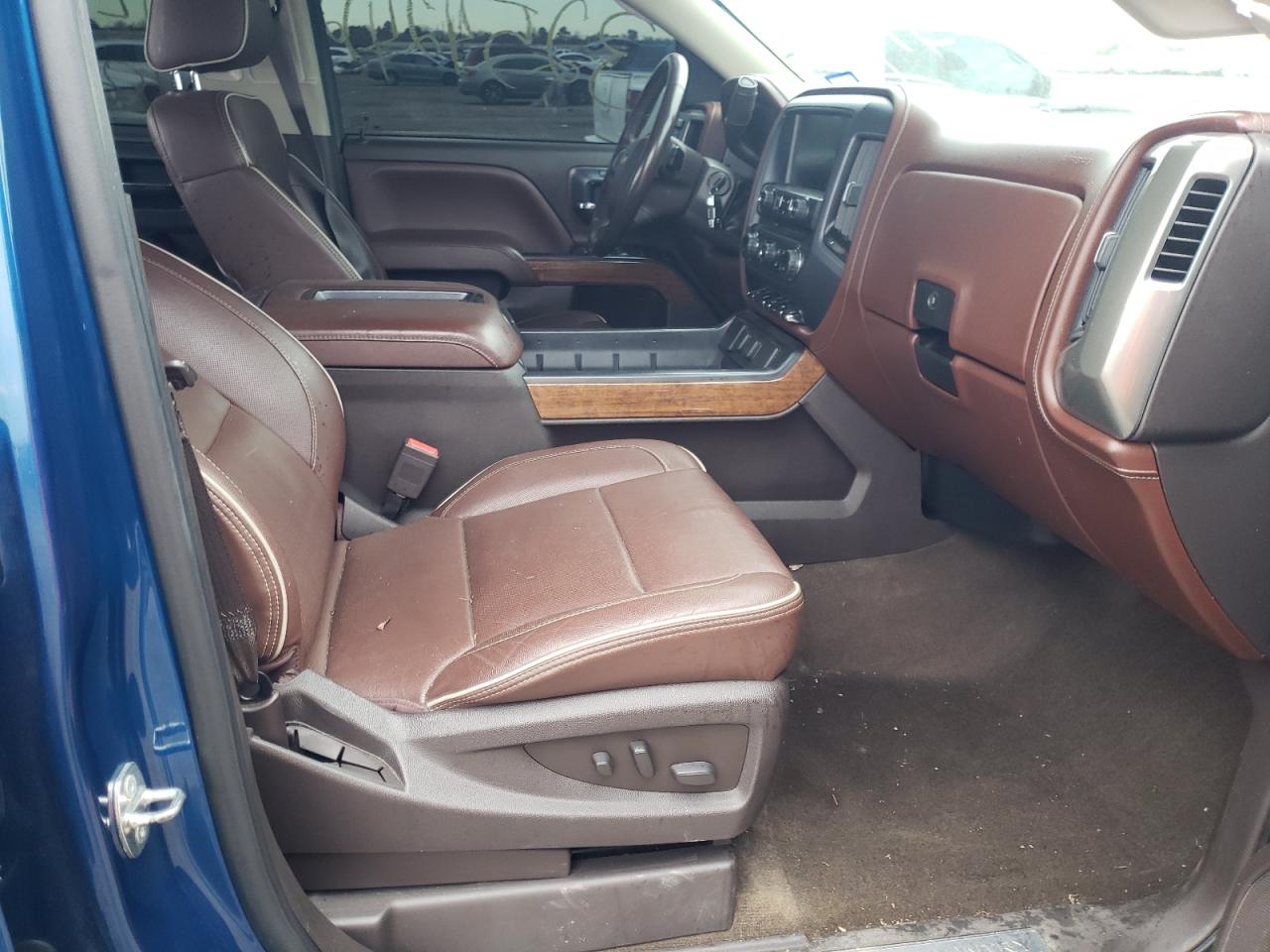 Photo 5 from auction – 2015 CHEVROLET SILVERADO with VIN 3GCUKTECXFG234621