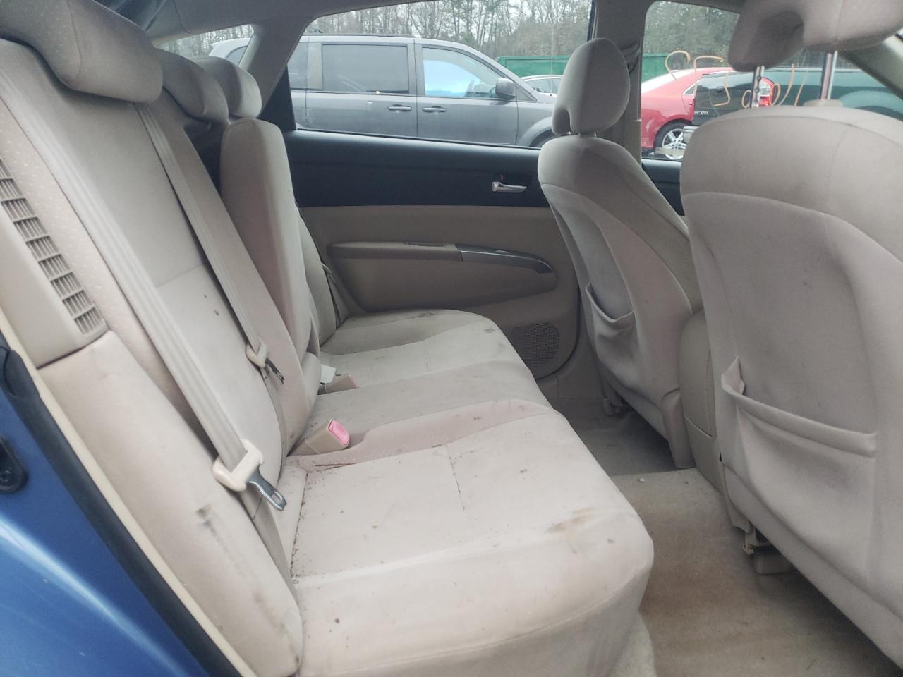 Photo 6 from auction – 2005 TOYOTA PRIUS with VIN JTDKB20U553073940
