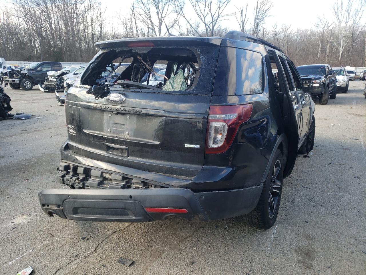 Photo 4 from auction – 2013 FORD EXPLORER S with VIN 1FM5K8GT9DGB82241