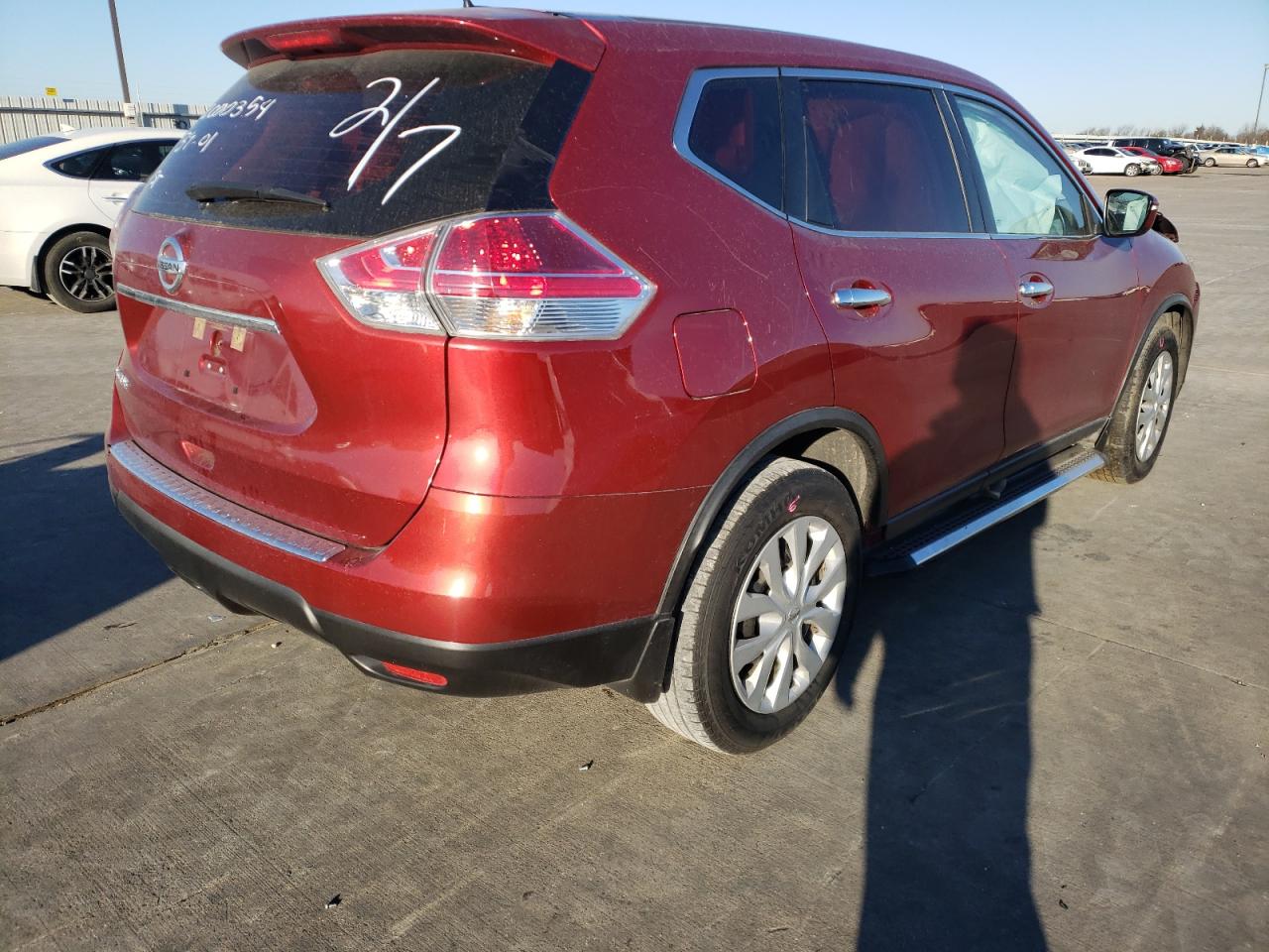 Photo 4 from auction – 2015 NISSAN ROGUE S with VIN KNMAT2MT0FP538225