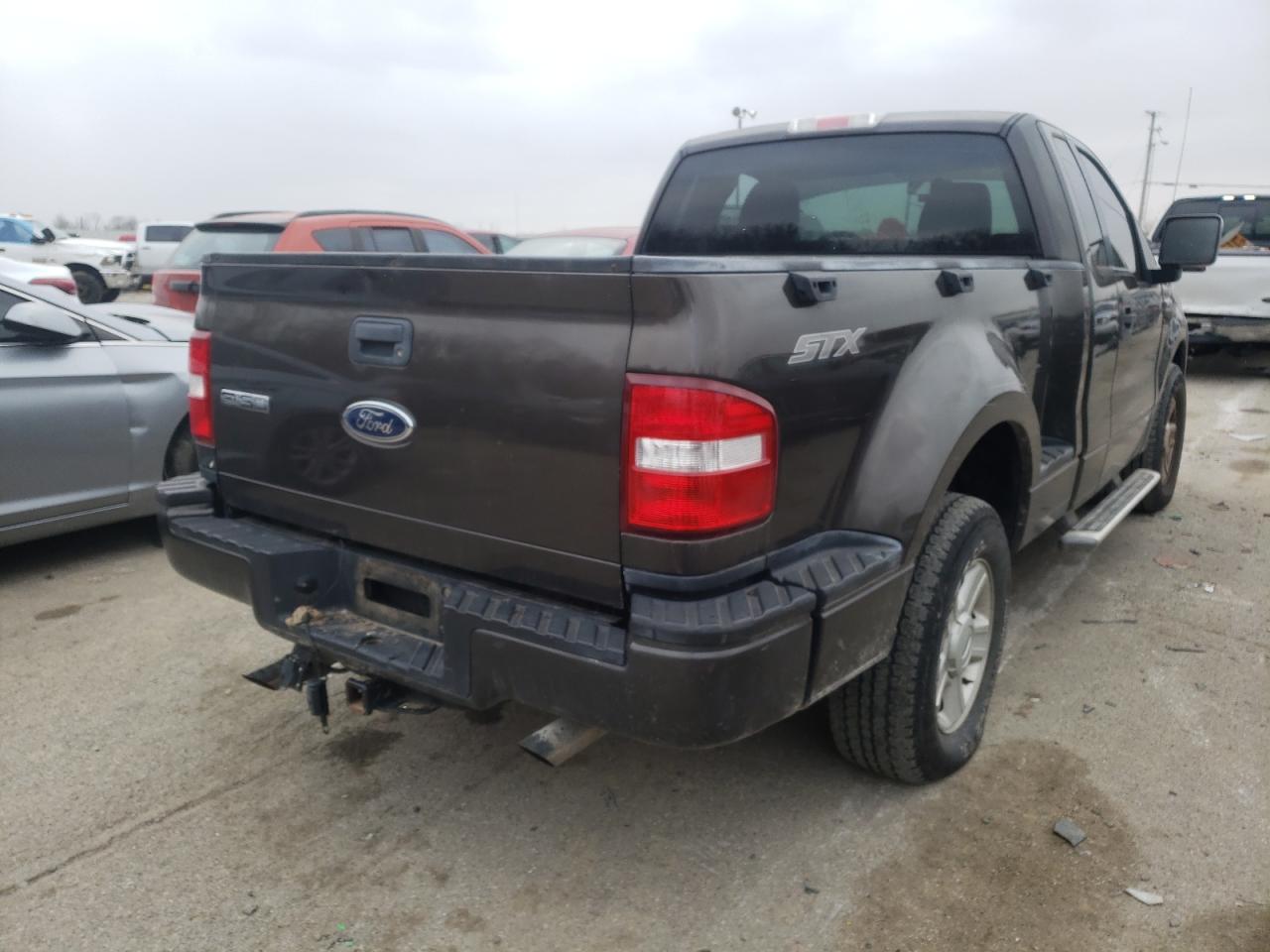 Photo 4 from auction – 2005 FORD F150 with VIN 1FTRF02W35KE37249