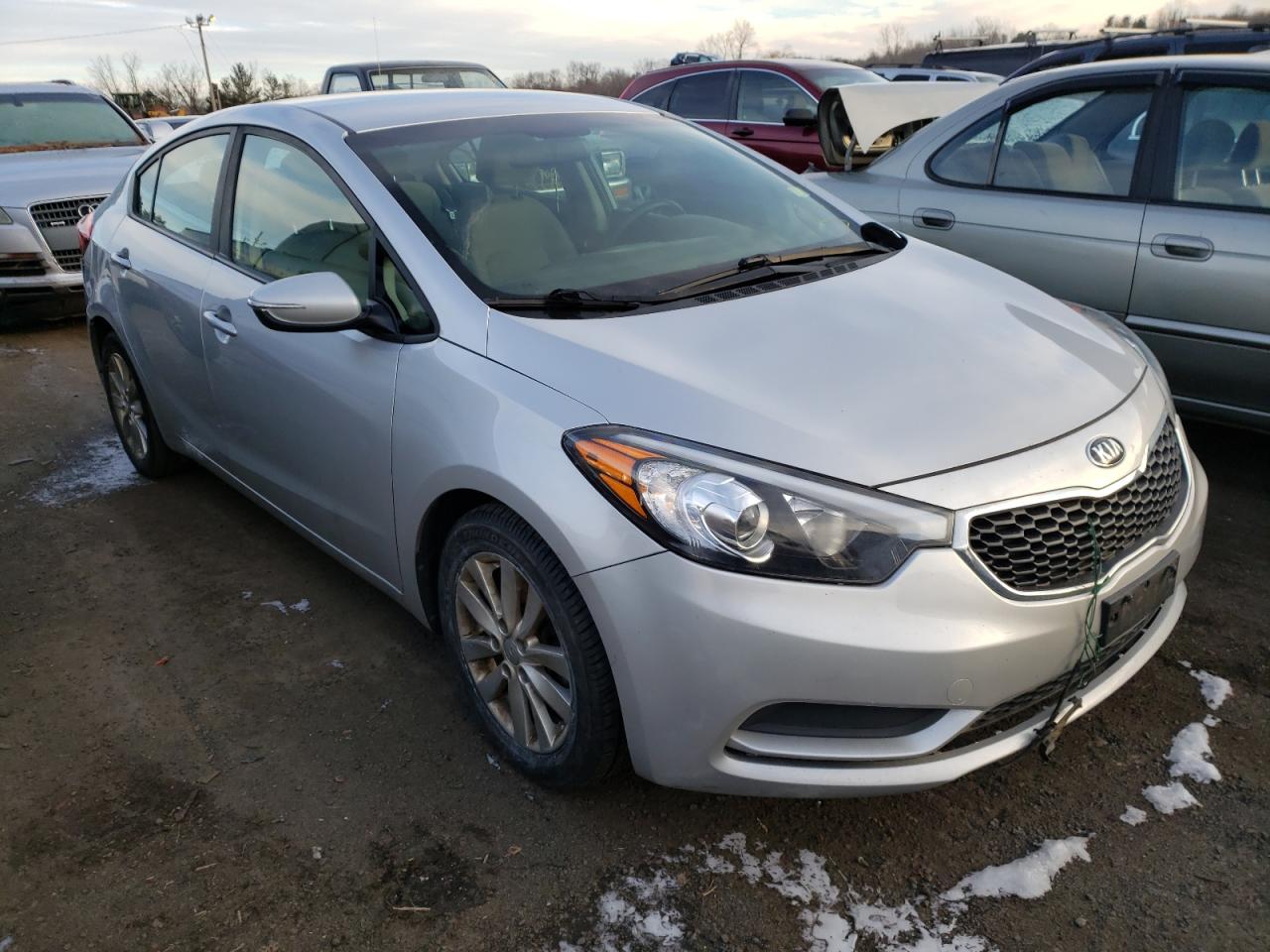 KIA FORTE LX 2016 with VIN KNAFX4A6XG5613396 - Photo from auction