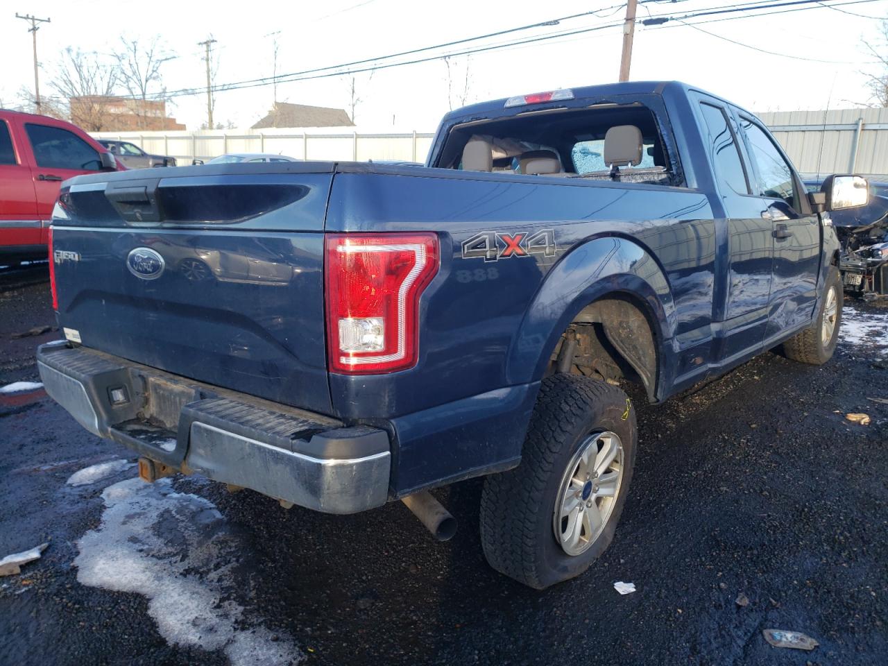 Photo 4 from auction – 2017 FORD F150 SUPER with VIN 1FTFX1EFXHFC48662