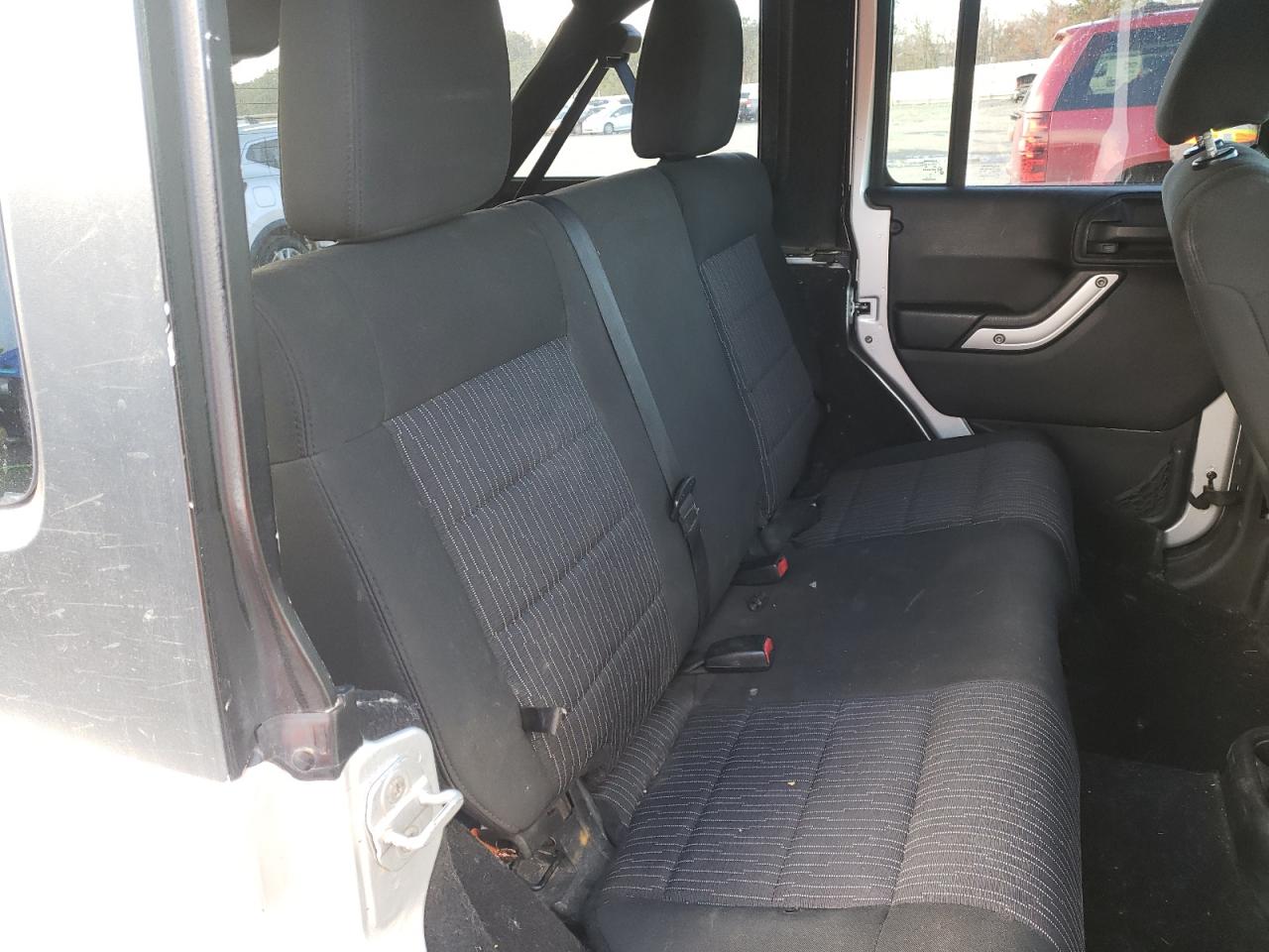 Photo 6 from auction – 2011 JEEP WRANGLER U with VIN 1J4HA5H18BL511610