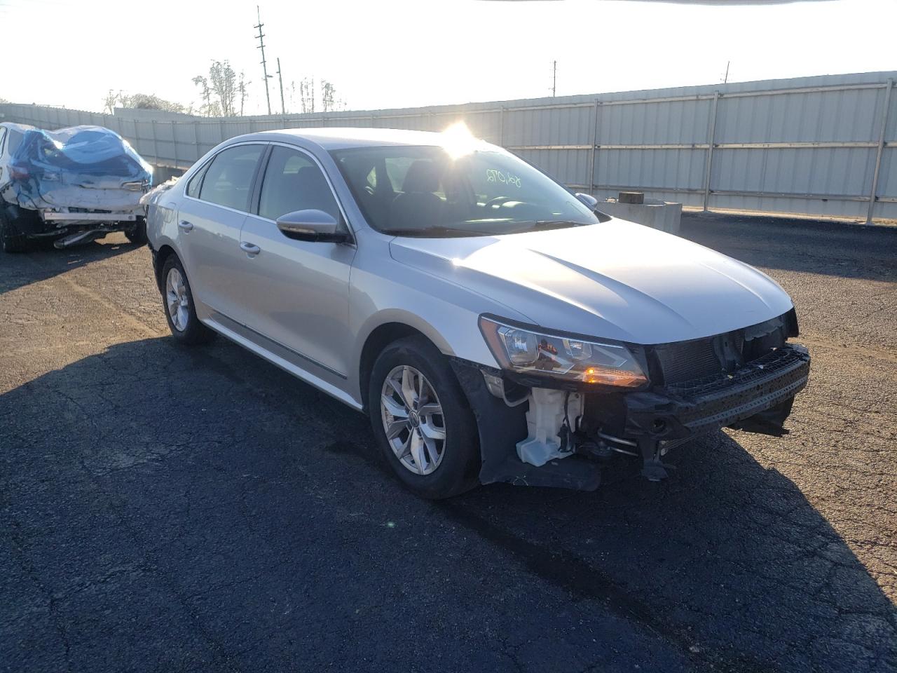 VOLKSWAGEN PASSAT 2016 with VIN 1VWAT7A3XGC044591 - Photo from auction