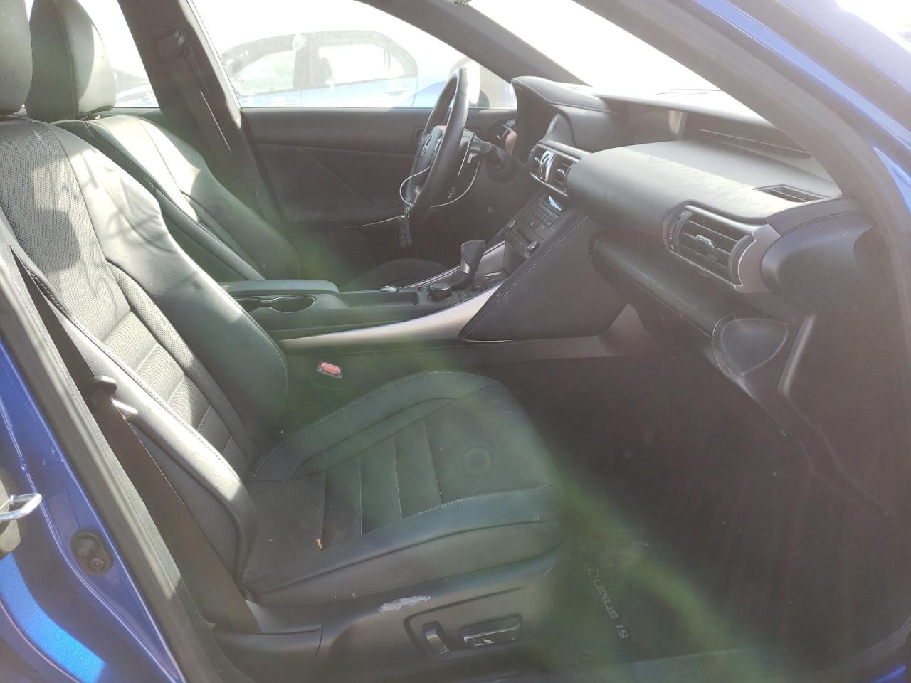 Photo 5 from auction – 2019 LEXUS IS 300 with VIN JTHBA1D26K5094011