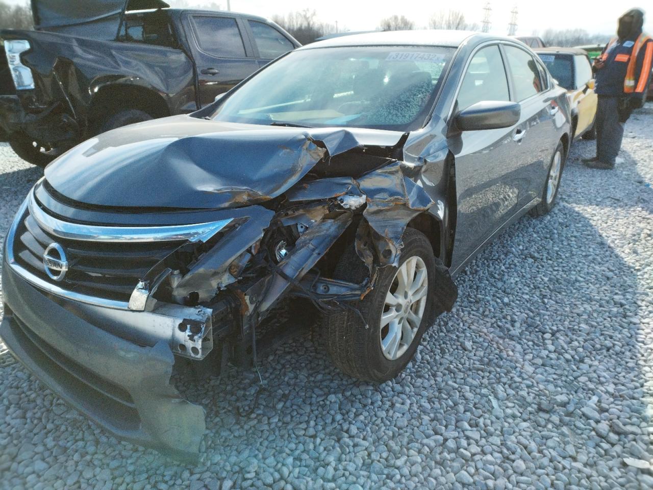Photo 2 from auction – 2014 NISSAN ALTIMA 2.5 with VIN 1N4AL3AP8EN250577