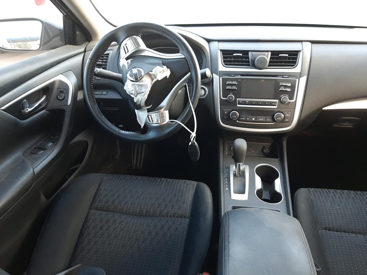 Photo 9 from auction – 2017 NISSAN ALTIMA 2.5 with VIN 1N4AL3AP5HC111071
