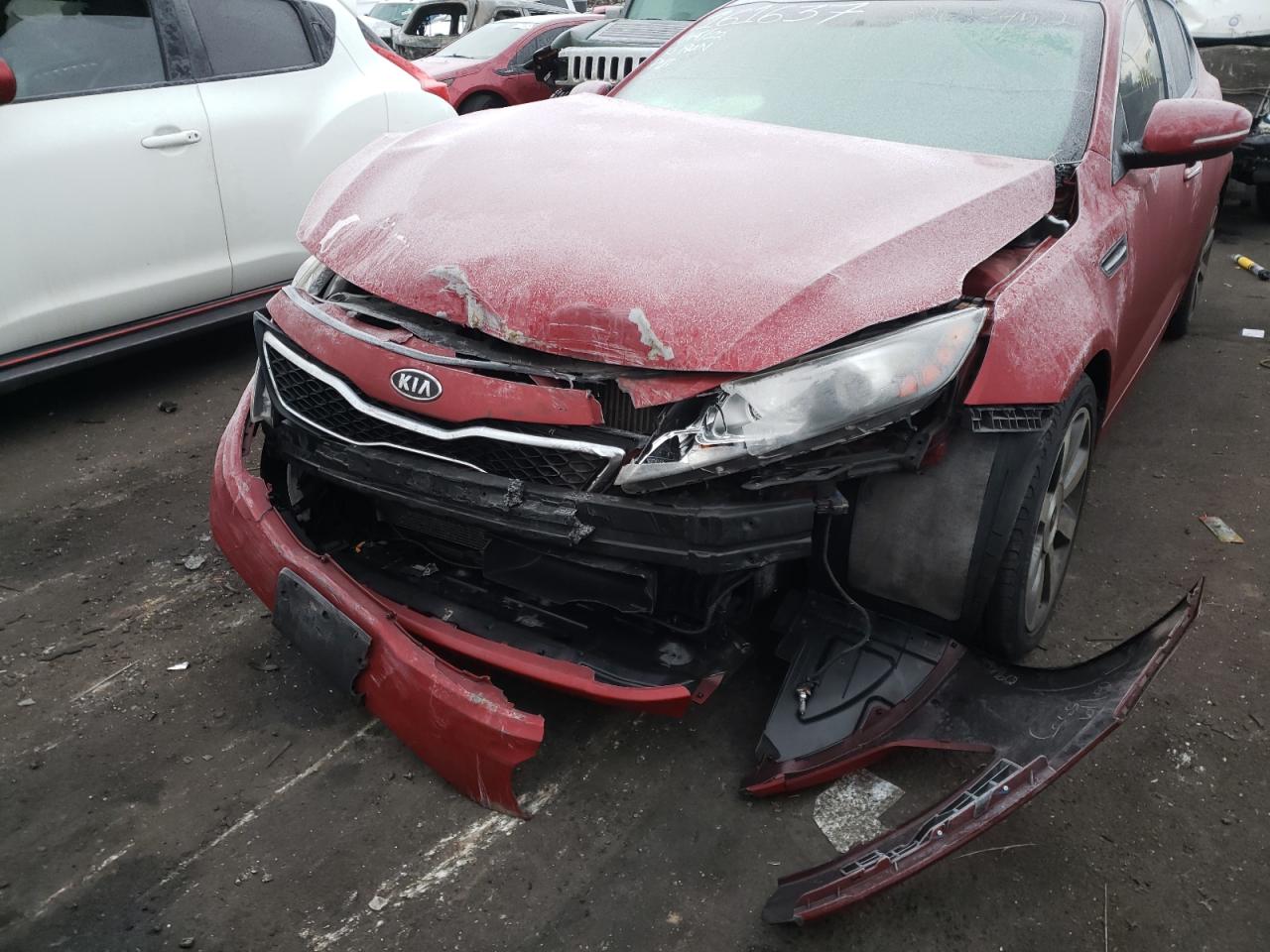 Photo 9 from auction – 2012 KIA OPTIMA SX with VIN 5XXGR4A63CG004514