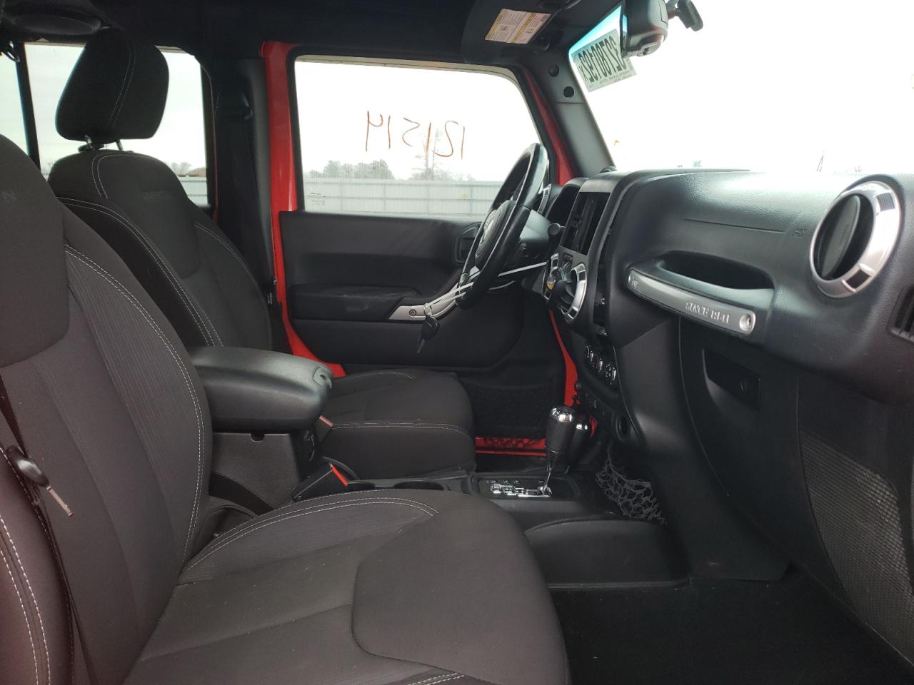 Photo 5 from auction – 2013 JEEP WRANGLER U with VIN 1C4BJWFG4DL595355