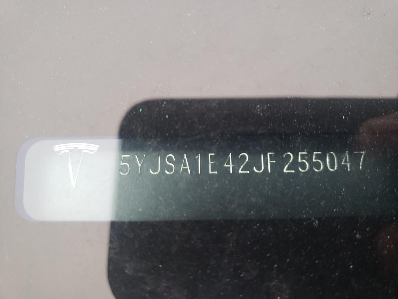 Photo 10 from auction – 2018 TESLA MODEL S with VIN 5YJSA1E42JF255047