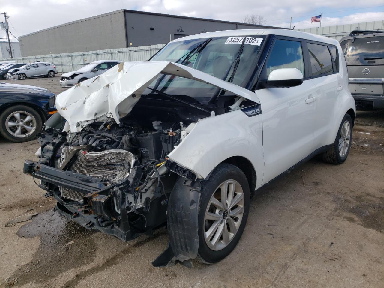 Photo 2 from auction – 2018 KIA SOUL + with VIN KNDJP3A52J7904114