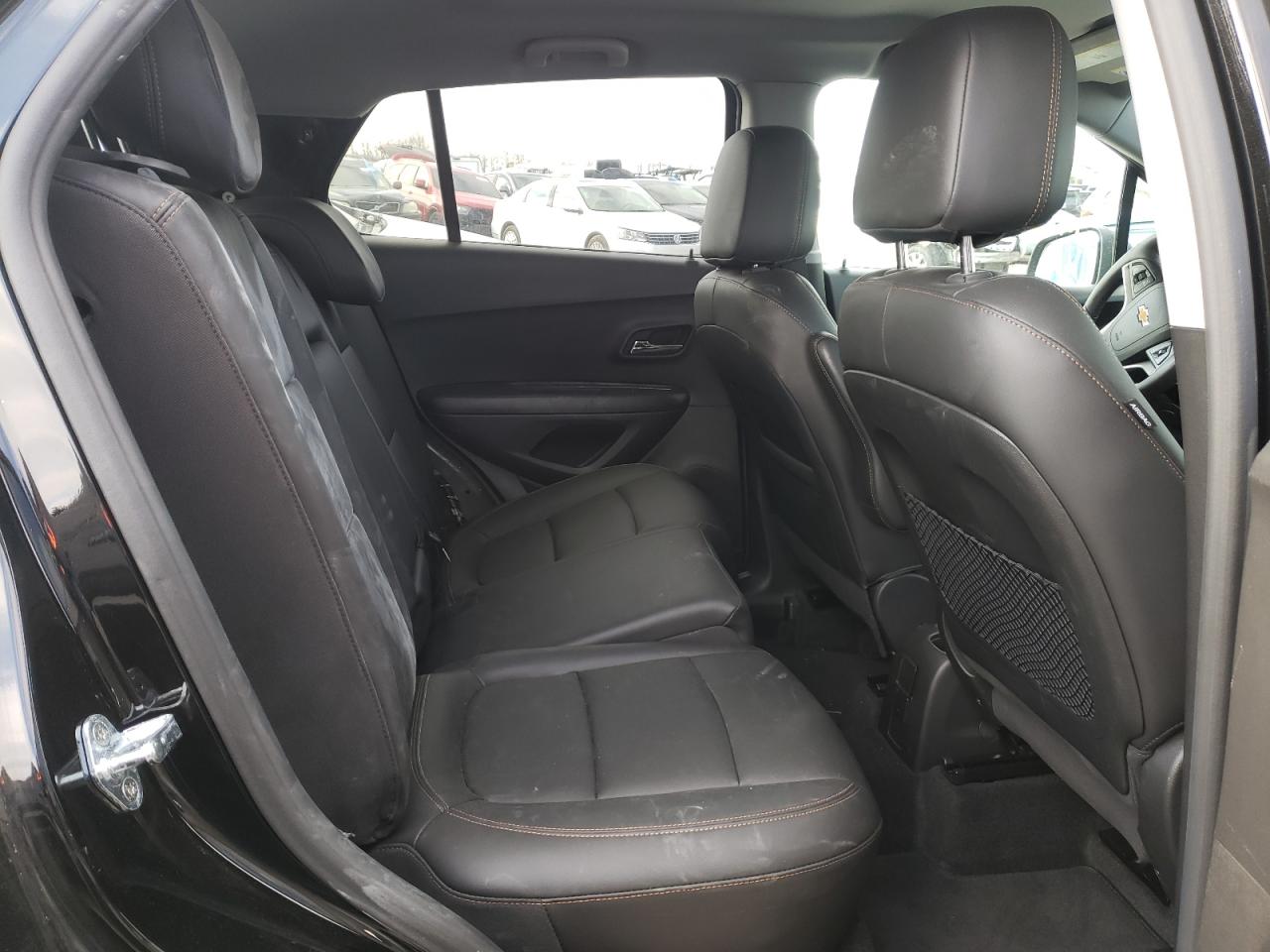 Photo 6 from auction – 2021 CHEVROLET TRAX 1LT with VIN KL7CJLSB2MB312077