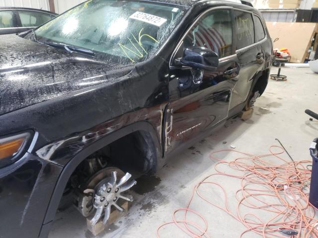 Photo 9 from auction – 2019 JEEP CHEROKEE L with VIN 1C4PJLLB0KD266382