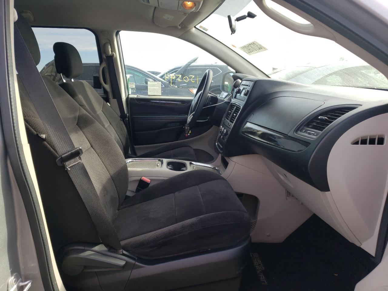 Photo 5 from auction – 2014 DODGE GRAND CARA with VIN 2C4RDGCG6ER128575