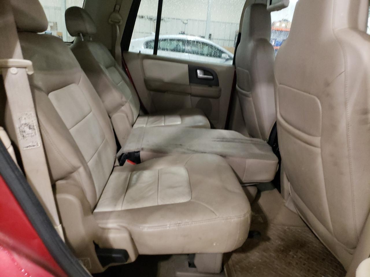 Photo 6 from auction – 2004 FORD EXPEDITION with VIN 1FMFU18L64LA48783