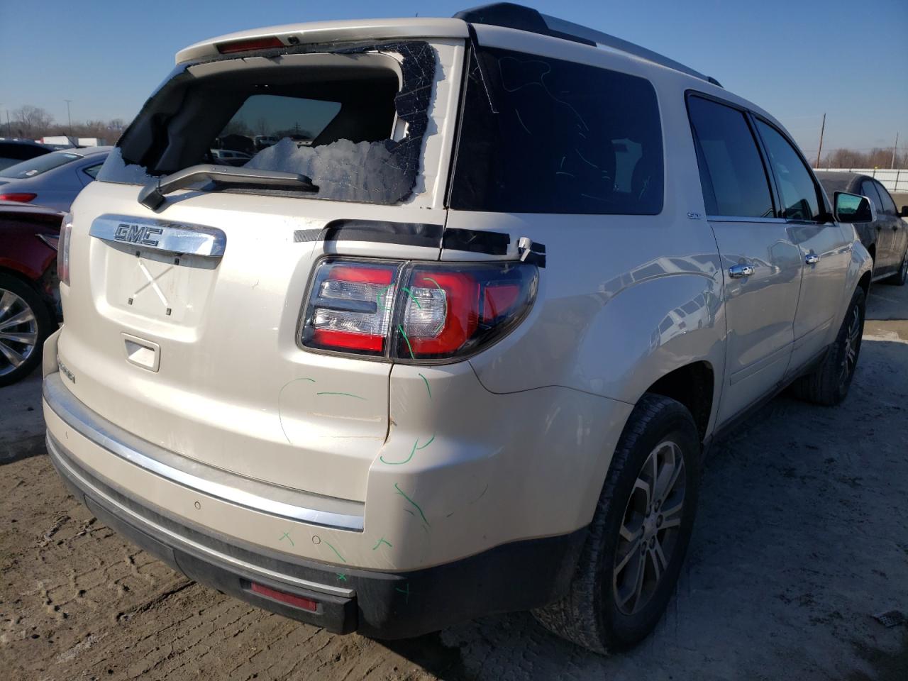 Photo 4 from auction – 2015 GMC ACADIA SLT with VIN 1GKKRRKD0FJ326410