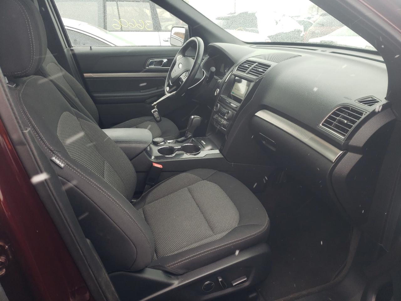 Photo 5 from auction – 2018 FORD EXPLORER X with VIN 1FM5K8DH0JGA97946