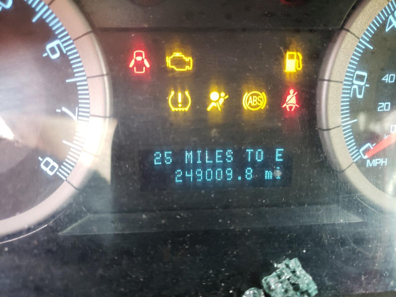Photo 8 from auction – 2010 FORD ESCAPE XLT with VIN 1FMCU0D71AKA01961