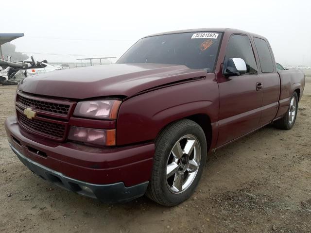 Photo 2 from auction – 2005 CHEVROLET SILVERADO with VIN 2GCEC19V351401460