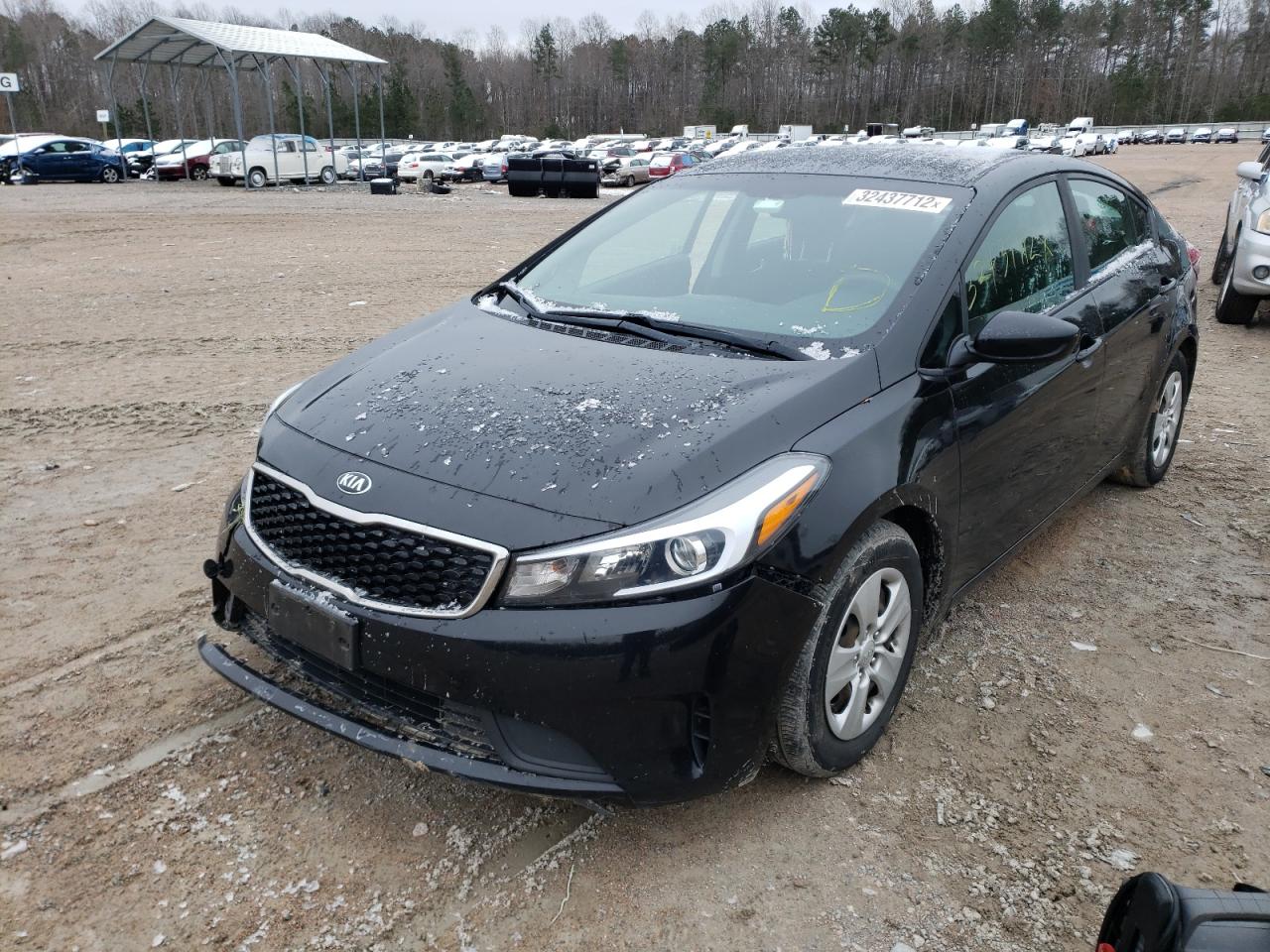 Photo 2 from auction – 2017 KIA FORTE LX with VIN 3KPFK4A7XHE085827
