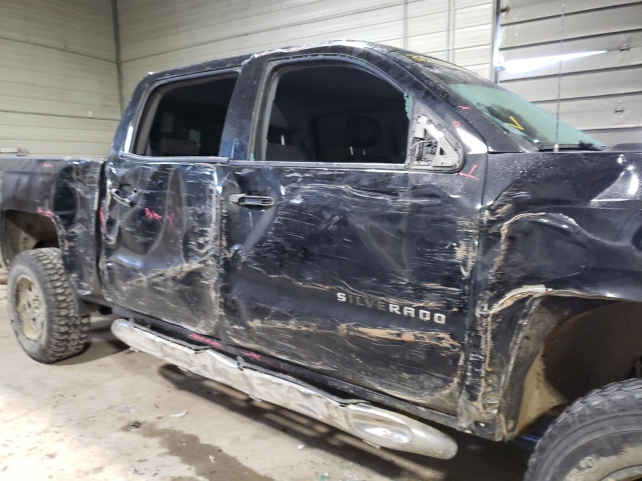 Photo 9 from auction – 2014 CHEVROLET SILVERADO with VIN 3GCUKREC5EG378370