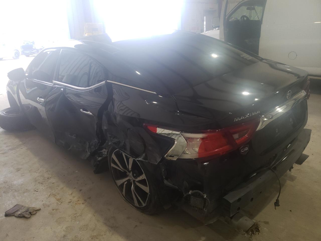 Foto 3 de la subasta – 2017 NISSAN MAXIMA 3.5 con VIN 1N4AA6AP1HC450269