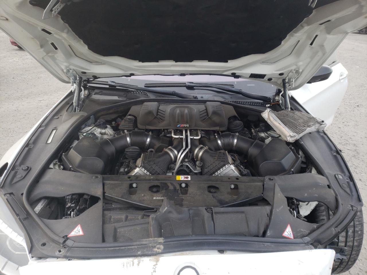 Фото 7 с аукциона – 2013 BMW M6 с VIN WBSLX9C58DD159859
