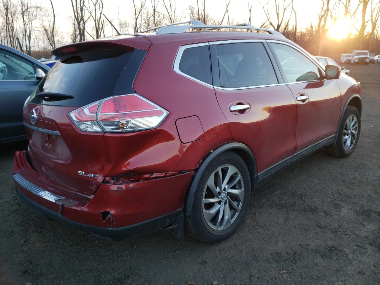 Photo 4 from auction – 2015 NISSAN ROGUE S with VIN 5N1AT2MV9FC873827