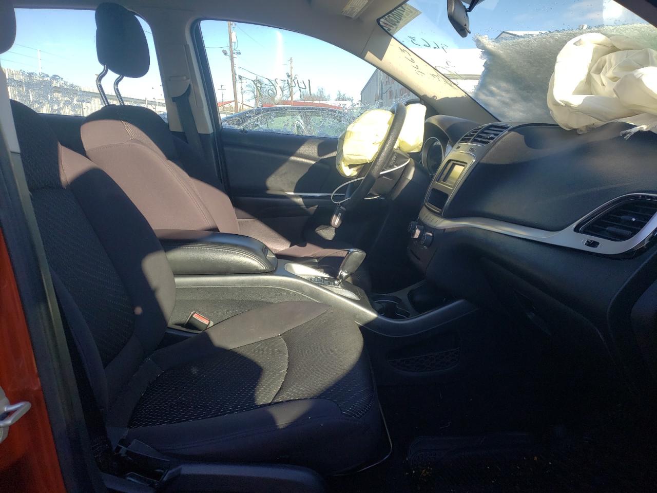 Photo 5 from auction – 2013 DODGE JOURNEY SE with VIN 3C4PDCABXDT529663