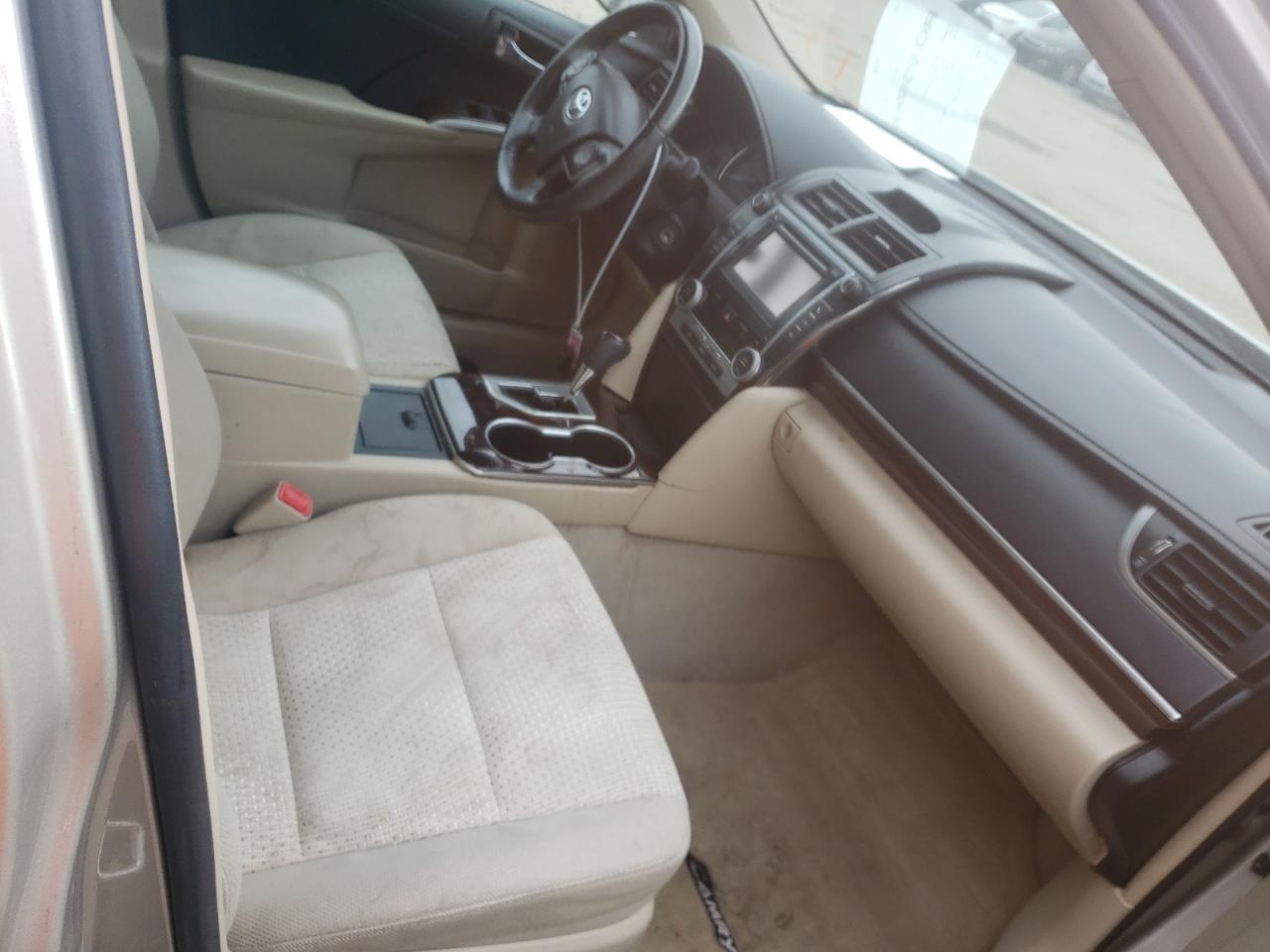Photo 5 from auction – 2014 TOYOTA CAMRY L with VIN 4T1BF1FK5EU733114