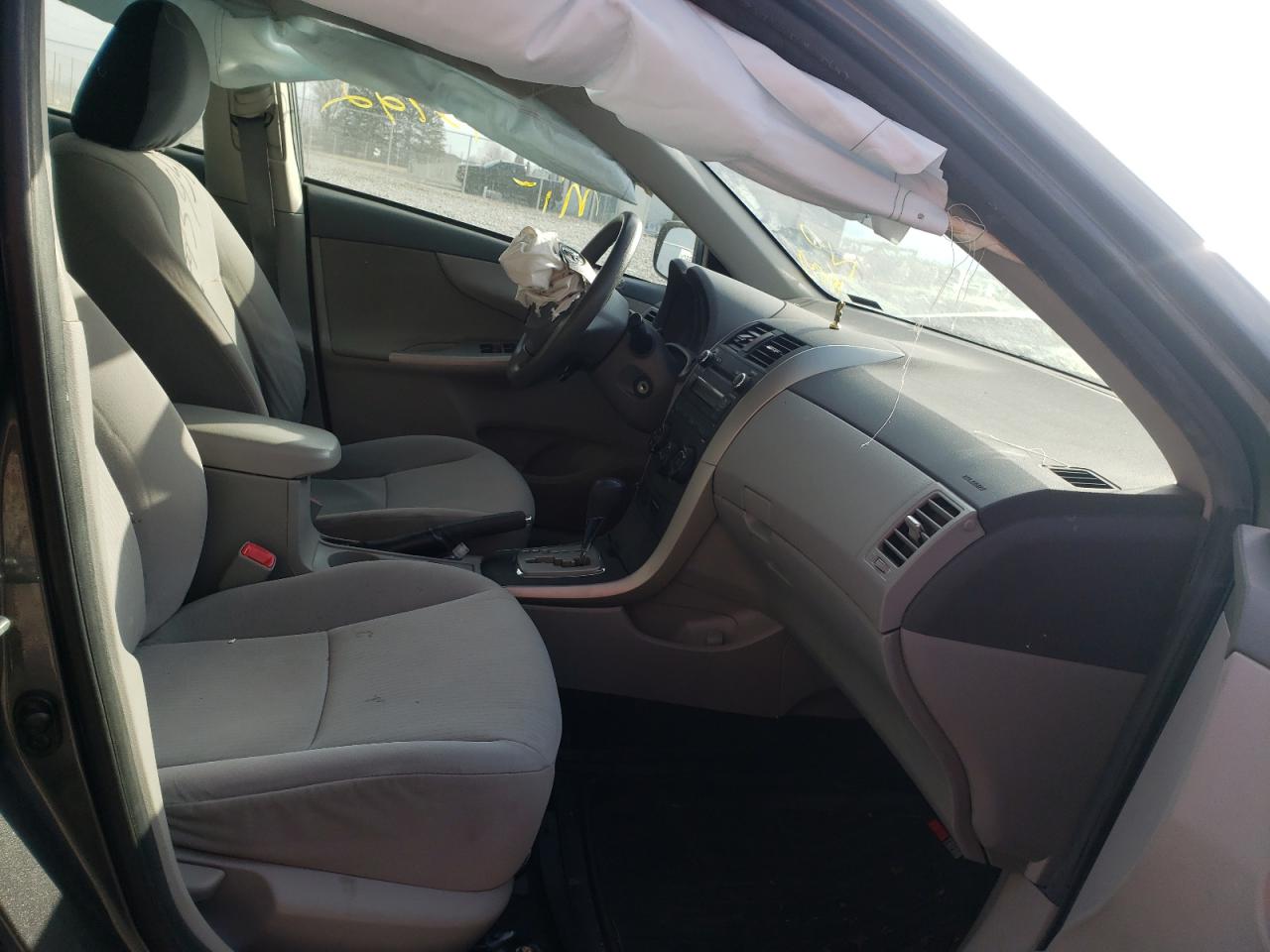 Photo 5 from auction – 2010 TOYOTA COROLLA BA with VIN JTDBU4EE9AJ066602