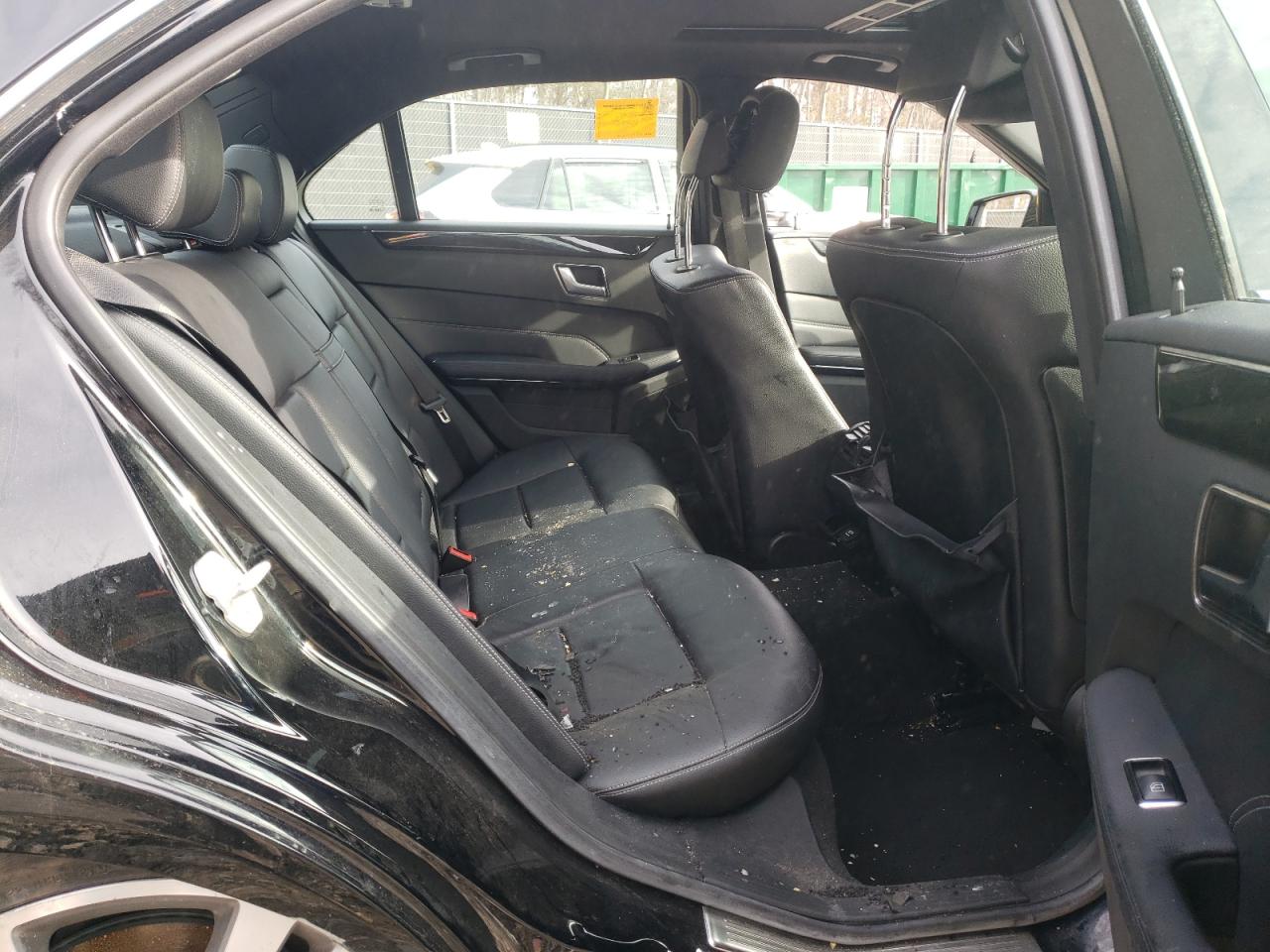 Photo 6 from auction – 2014 MERCEDES-BENZ E 350 with VIN WDDHF5KBXEA780254