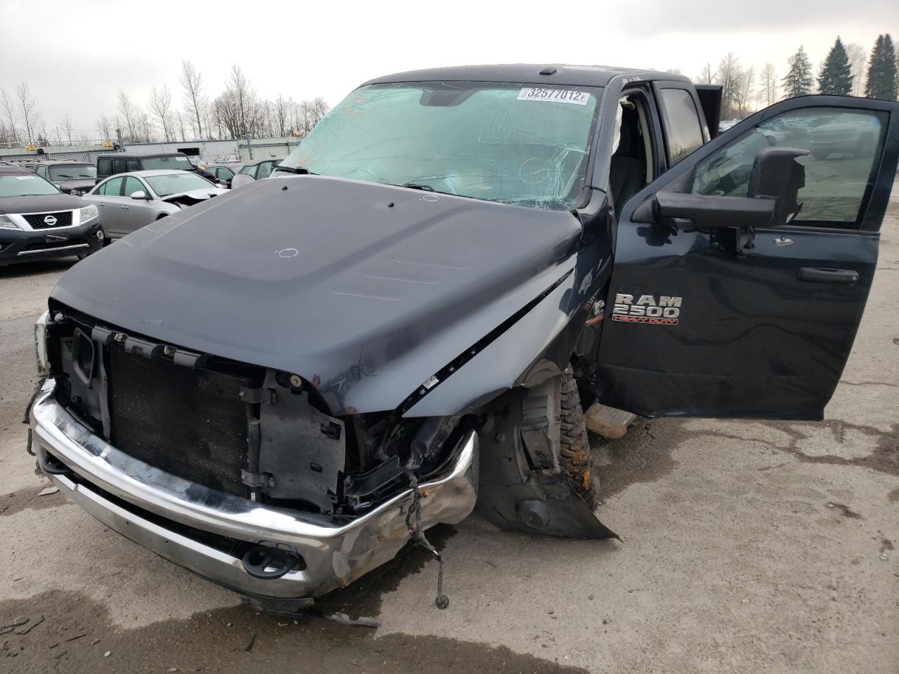 Photo 2 from auction – 2016 RAM 2500 ST with VIN 3C6UR5HL8GG237531