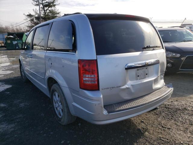Photo 3 from auction – 2010 CHRYSLER TOWN & COU with VIN 2A4RR5D13AR461370