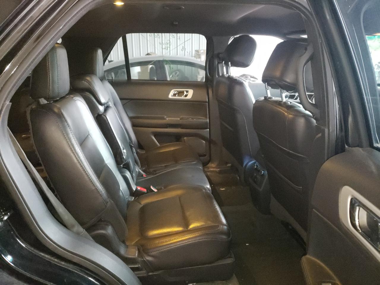 Photo 6 from auction – 2014 FORD EXPLORER L with VIN 1FM5K7F80EGC06449