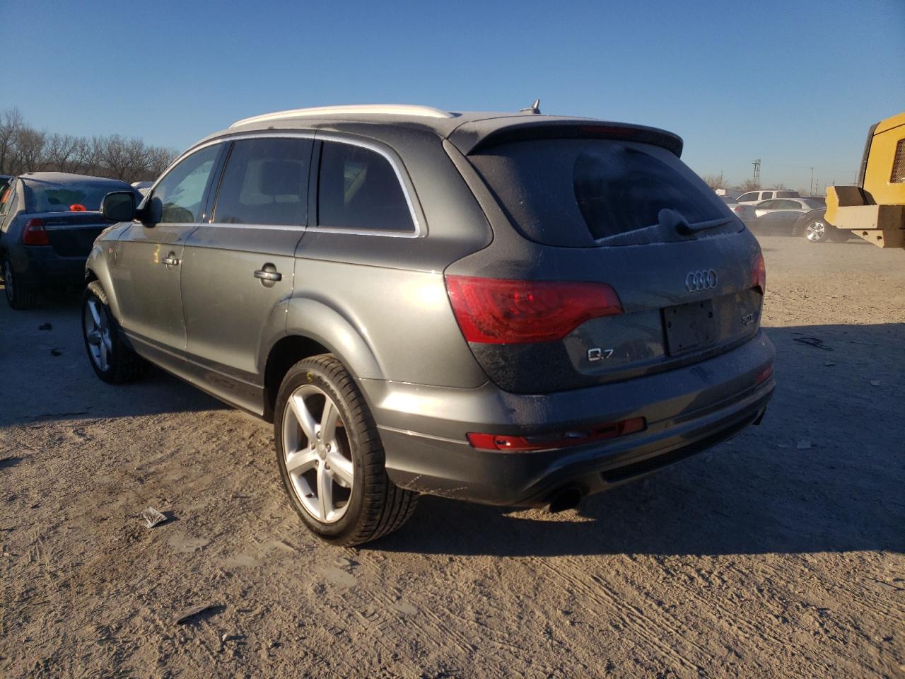 Photo 3 from auction – 2015 AUDI Q7 PRESTIG with VIN WA1DGAFE8FD001141