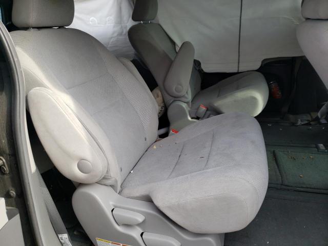 Photo 6 from auction – 2017 TOYOTA SIENNA with VIN 5TDZZ3DC5HS853005