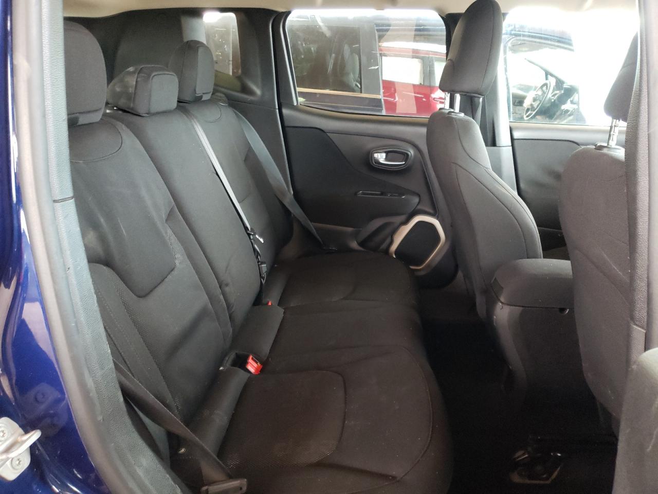 Photo 6 from auction – 2017 JEEP RENEGADE S with VIN ZACCJBABXHPF34103