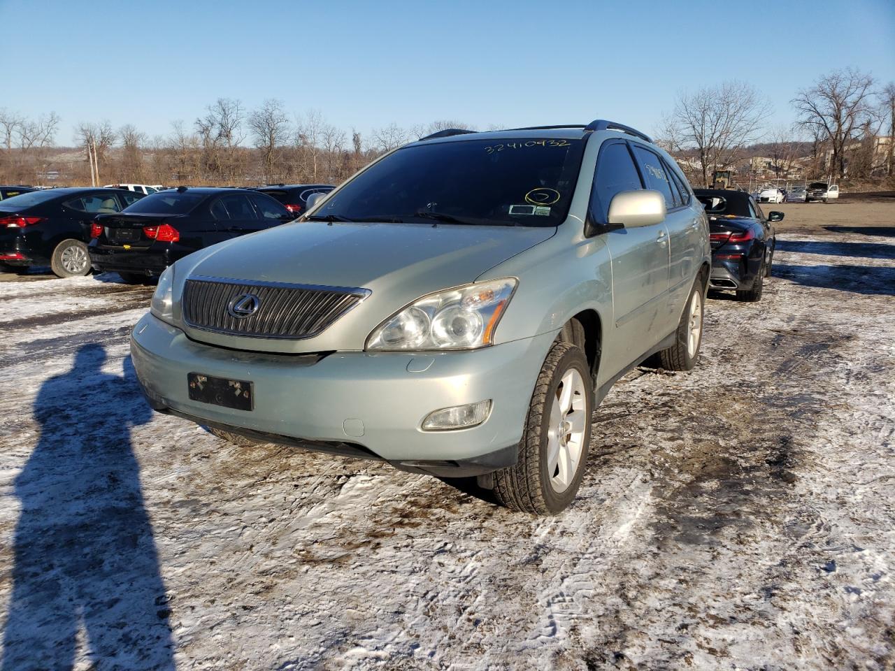 Photo 2 from auction – 2005 LEXUS RX 330 with VIN 2T2HA31U85C074343