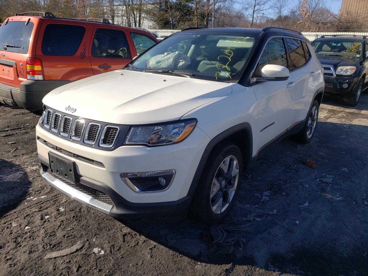 Photo 2 from auction – 2020 JEEP COMPASS LI with VIN 3C4NJDCB0LT147045